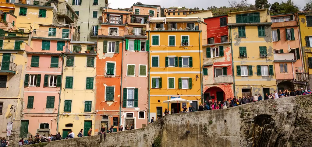 unsplash_tc7k2J3xpwI_riomaggiore.webp